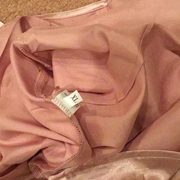 New Satin Evening dress - Picture 13 of 14